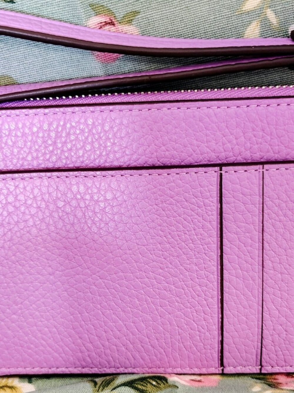 Kate Spade Lavender Wristlet Wallet NWT $129 - Picture 3 of 14